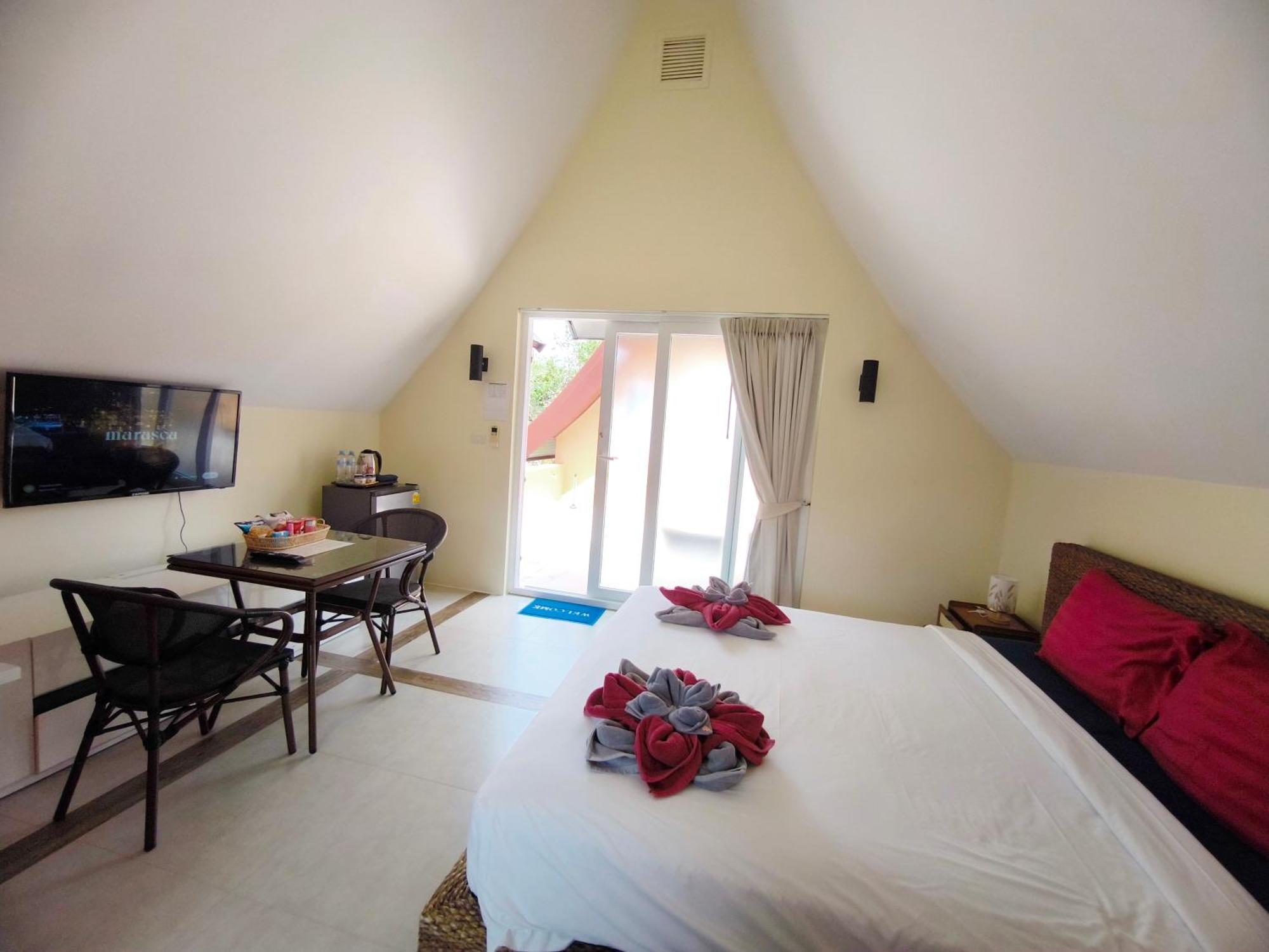 Blue Haven Bay Villa 21D And Resort Apartments Koh Chang Exteriör bild
