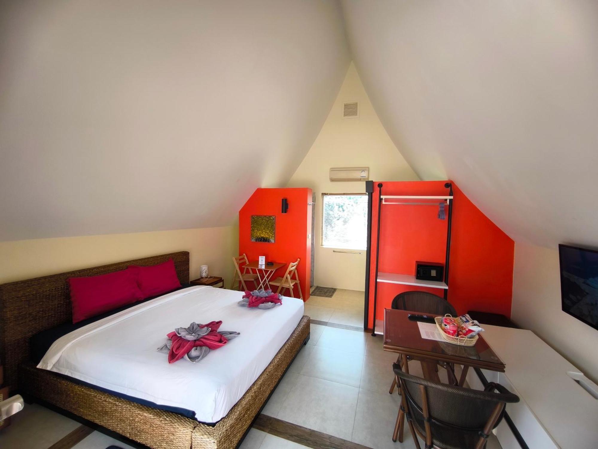 Blue Haven Bay Villa 21D And Resort Apartments Koh Chang Exteriör bild