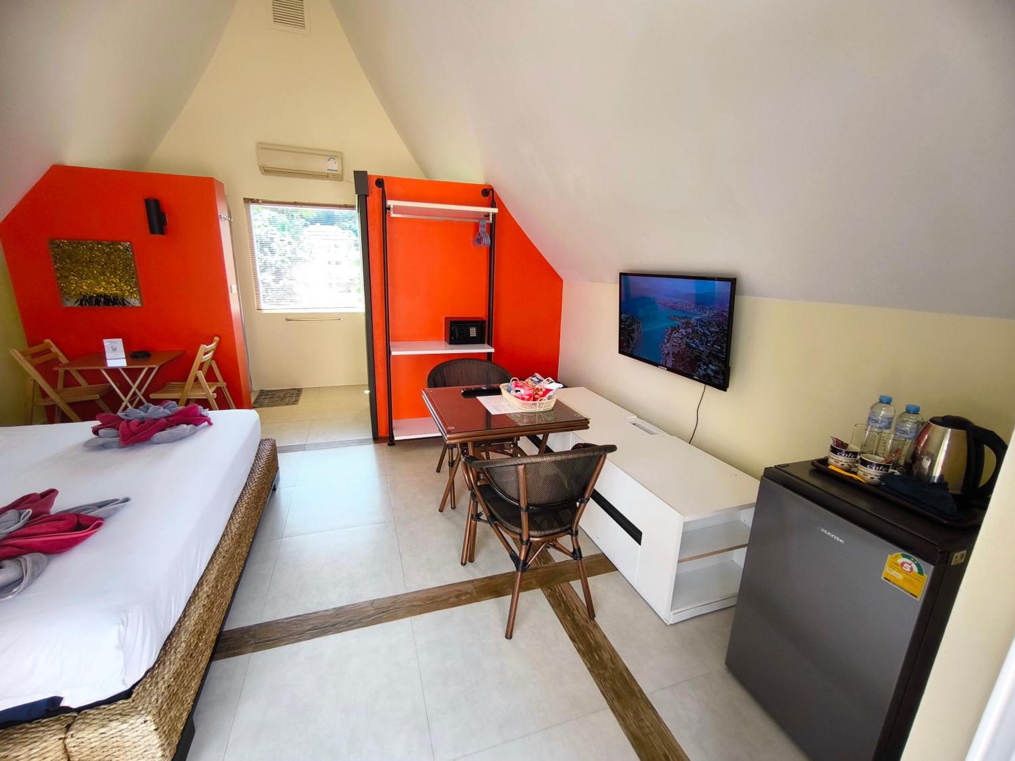 Blue Haven Bay Villa 21D And Resort Apartments Koh Chang Exteriör bild