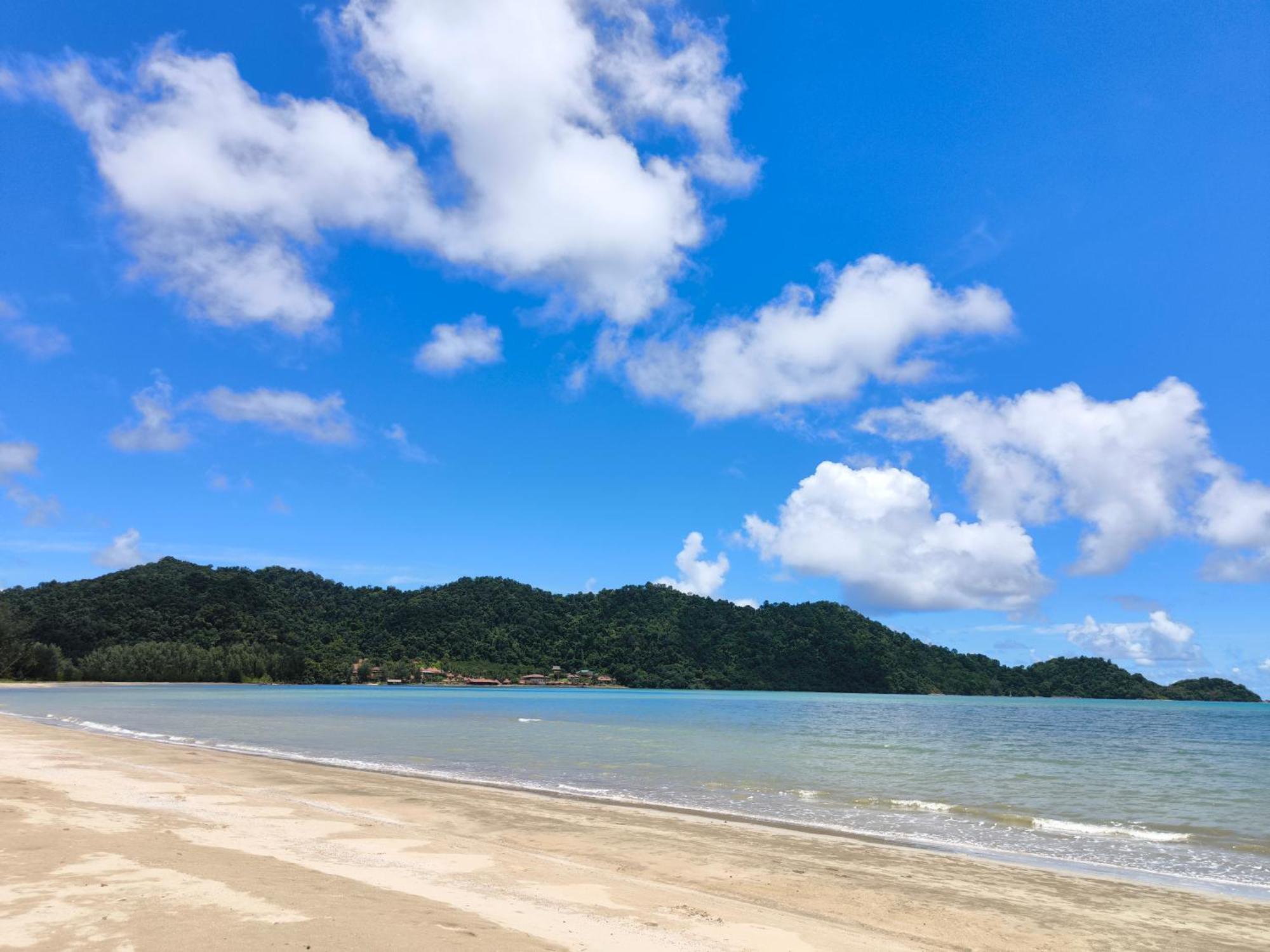 Blue Haven Bay Villa 21D And Resort Apartments Koh Chang Exteriör bild
